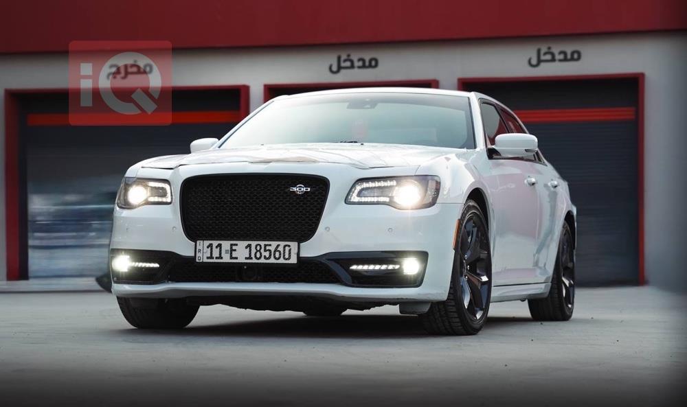 كرايسلر 300